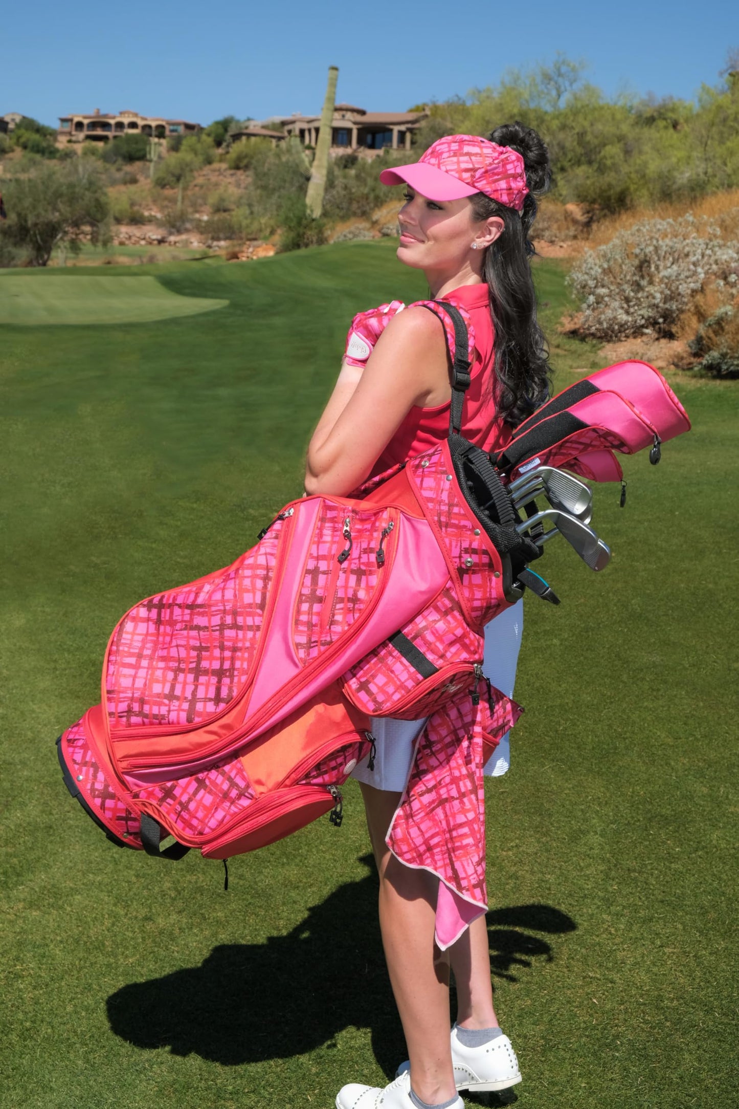 Glove It Golf Club Covers for Hybrid, Wood & Driver Clubs - Hibiscus