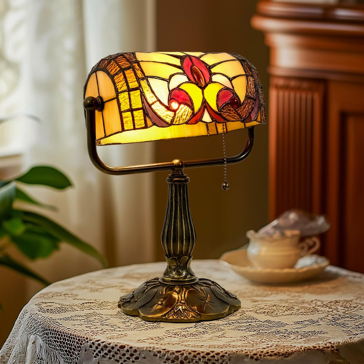 Tiffany Style Bankers Lamp - Stained Glass Desk Lamps with Baroque Design & Pull Chain, Vintage Table Lamp Bankers Desk Light for Office Bedroom Nightstand Living Room LED Bulb Included