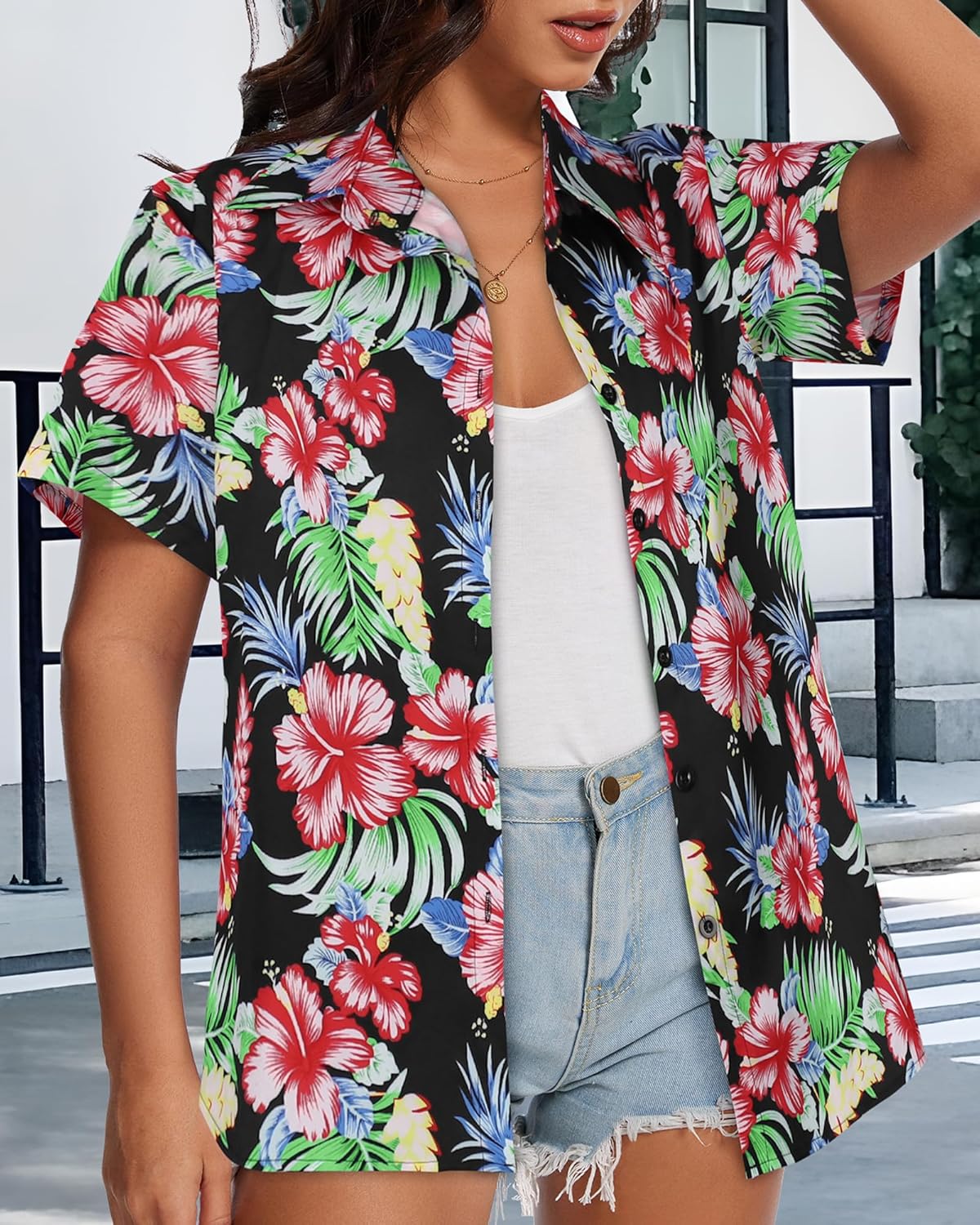 Skiennix Women’s Hawaiian Shirt - Cool Short Sleeve V-Neck Blouse for Summer Beach Outfits