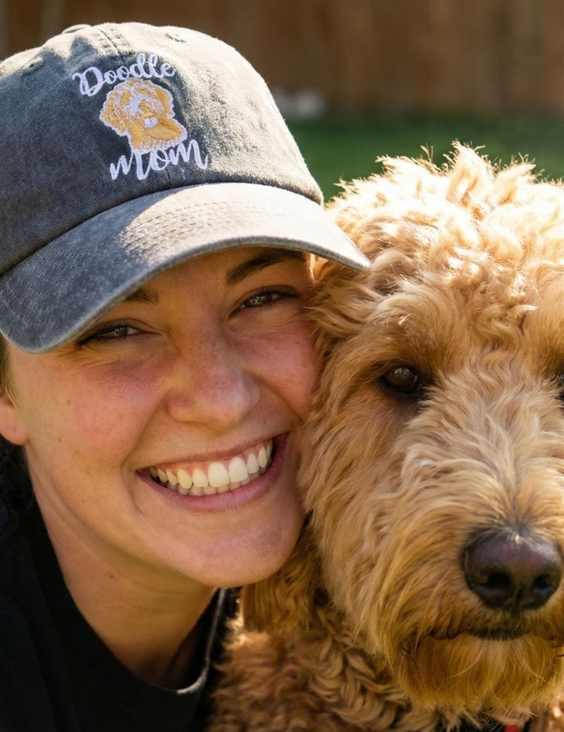 InnoBeta Goldendoodle Gifts for Women, Goldendoodle Dog Mom Gifts, Dog Lovers Gifts, Adjustable Vintage Baseball Cap Washed Cotton Embroidered Hat, Goldendoodle Mom