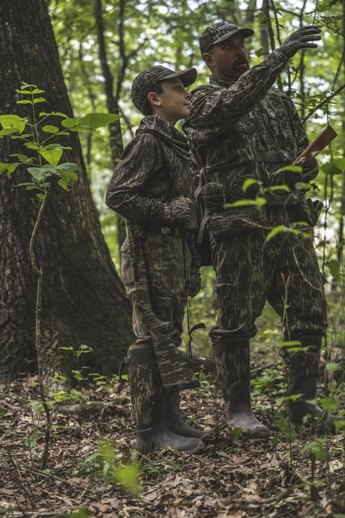 Mossy Oak Men's Long Sleeve Camo Hunting Shirts Cotton Mill, Full Foliage, Large