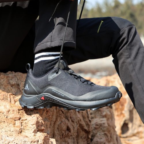 HUMTTO Men's All-Terrain Waterproof Hiking Shoes Lightweight Breathable Trekking Trails Shoes Anti Slip Outdoor Shoes 11 Black