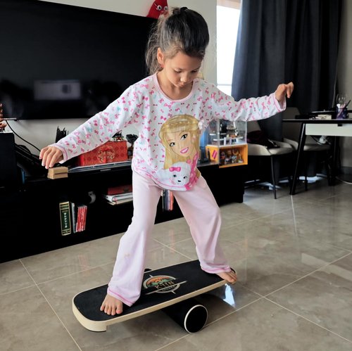 Kiin Balance Board Trainer, adjustable stoppers – Indo Board, Balancing Board for Surfing, Core Training, Wobble Board for Skateboarding, Surfing, Skating, Yoga and Fitness.