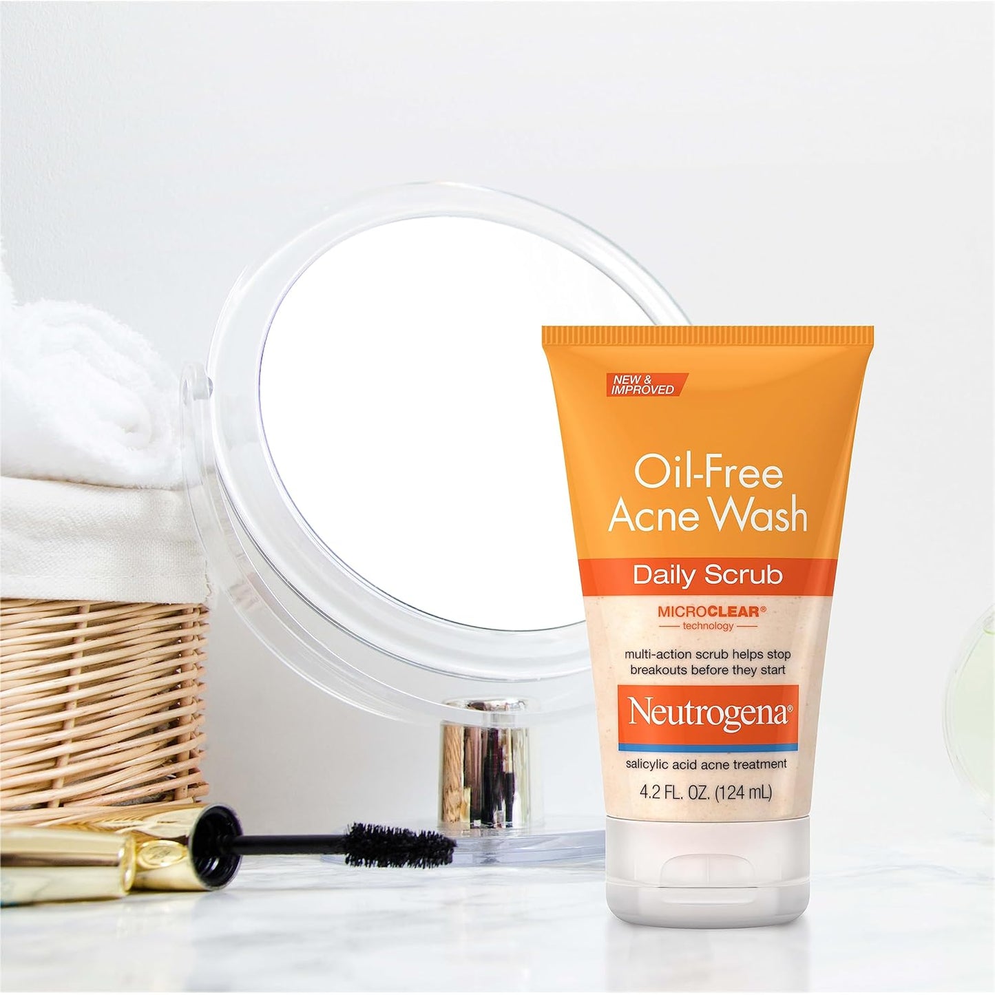 Neutrogena Oil-Free Acne Face Wash - 2% Salicylic Acid Exfoliating Scrub for Oily Skin | 4.2 fl. oz