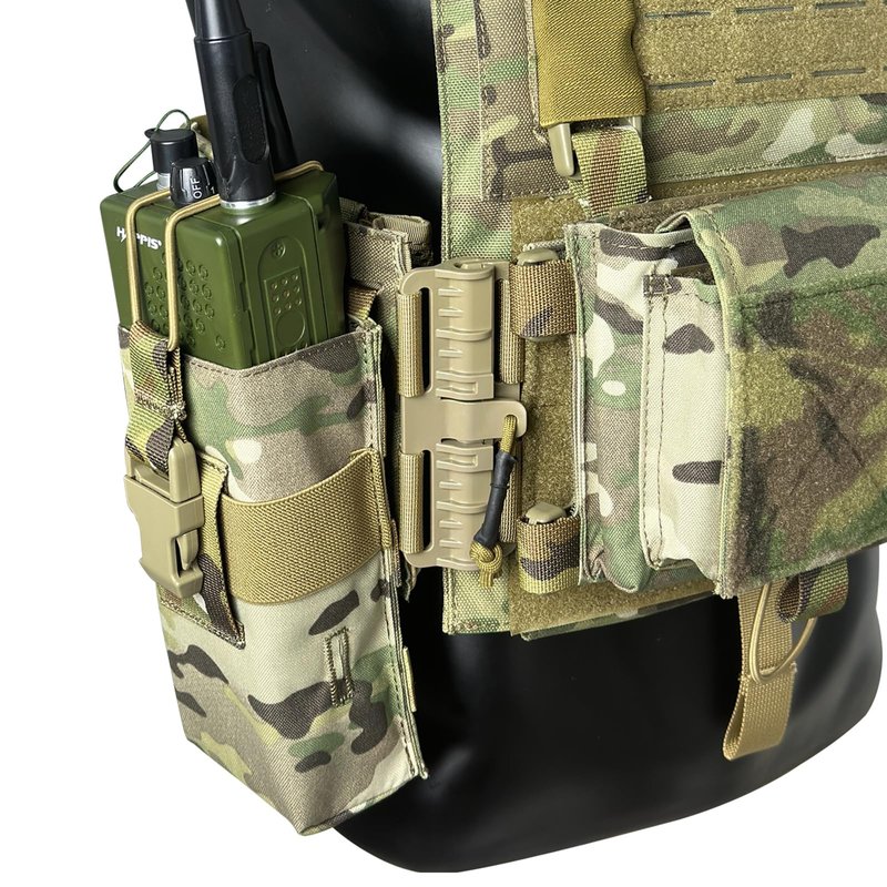 ULIONTAC Radio Holster Walkie Talkie Pouch - 500D Nylon Molle System 3mm Bungee Storage Bag for Utility Tactical Belt Accessory Fits Standard Handset (Multicamo)