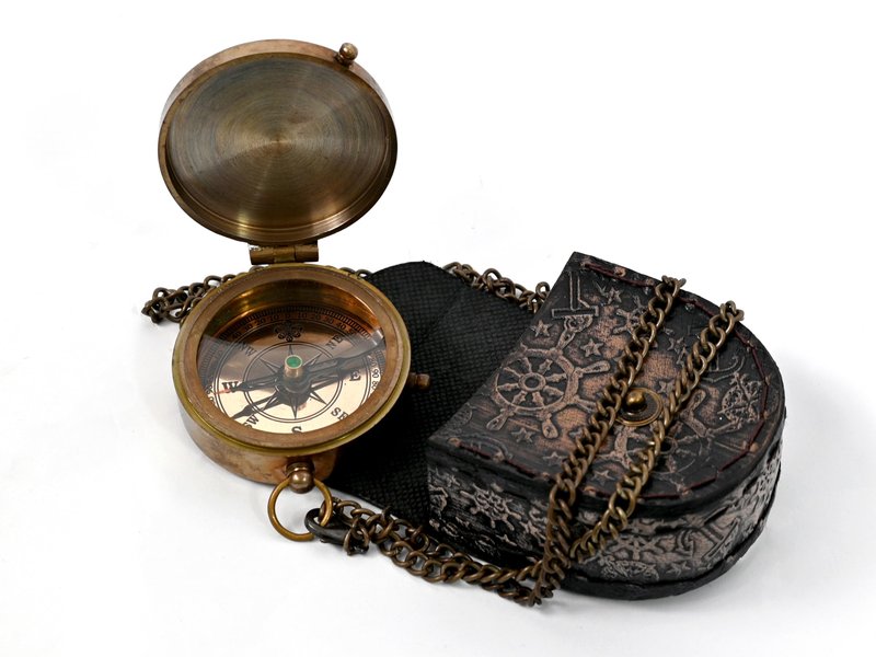 The New Antique Store - Engraved Compass, Customized Brass Compass for Anniversary, Birthday, Graduation Day, Confirmation, Valentine, Parting, Sailor Gift (Peter Pan)