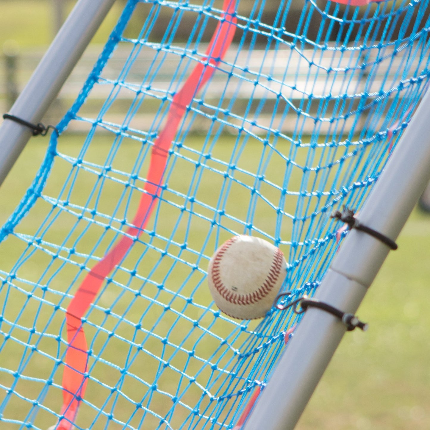 Champion Sports Rebound Pitchback Net - Adjustable Training Practice Rebounder Bounceback Pitchback Screen for Multi-Sport Training - Heavy-Duty Construction Pitchback Screen with Adjustable Angles