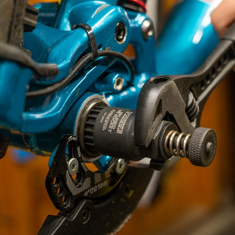 Pedro's BB Socket Holder Tool II for Splined BB Socket