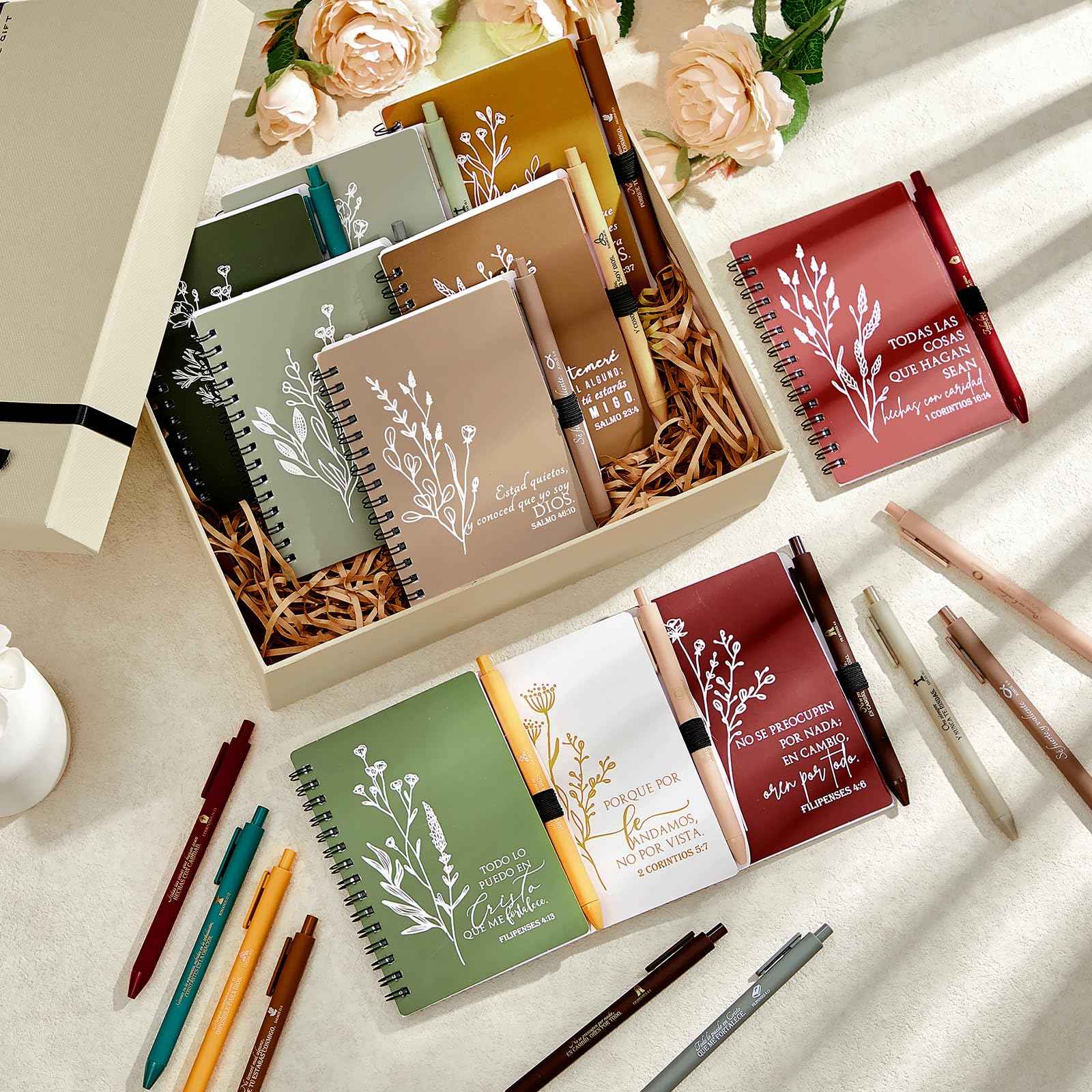 Kosiz 30 Sets Spanish Christian Gifts Christmas Bible Verse Pocket Spiral Notebooks Inspirational Small Journal and Pens for Fall Thanksgiving(Christmas Colors,Boho Flower)