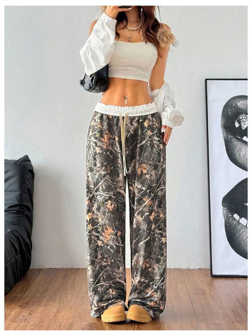 SOLY HUX Women's Camo Pants Wide Leg Baggy Sweatpants Elastic Waist Drawstring Loose Pants Trendy Y2K Drawstring Trousers Green Camo Small