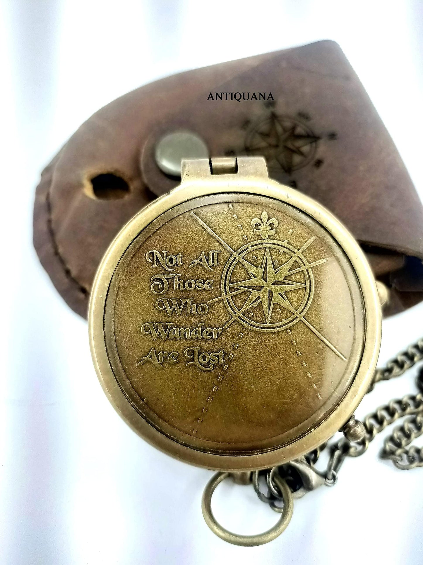 ANTIQUANA Brass Compass Unique Print 'Not All Those Who Wander are Lost' Engraved Compass with Leather Case and Chain A Great Gift Item for Your Loved Ones, Brown