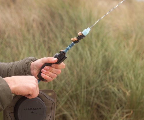 Mazama QuikStream Multi-Function Hydration Pump Kit – Pressurized Water System for Sharing, Cleaning & Cooling. Rinse Gear, Dishes, Pets, Sand & More. Fits Most Reservoirs. Squirt or Spray on Demand!