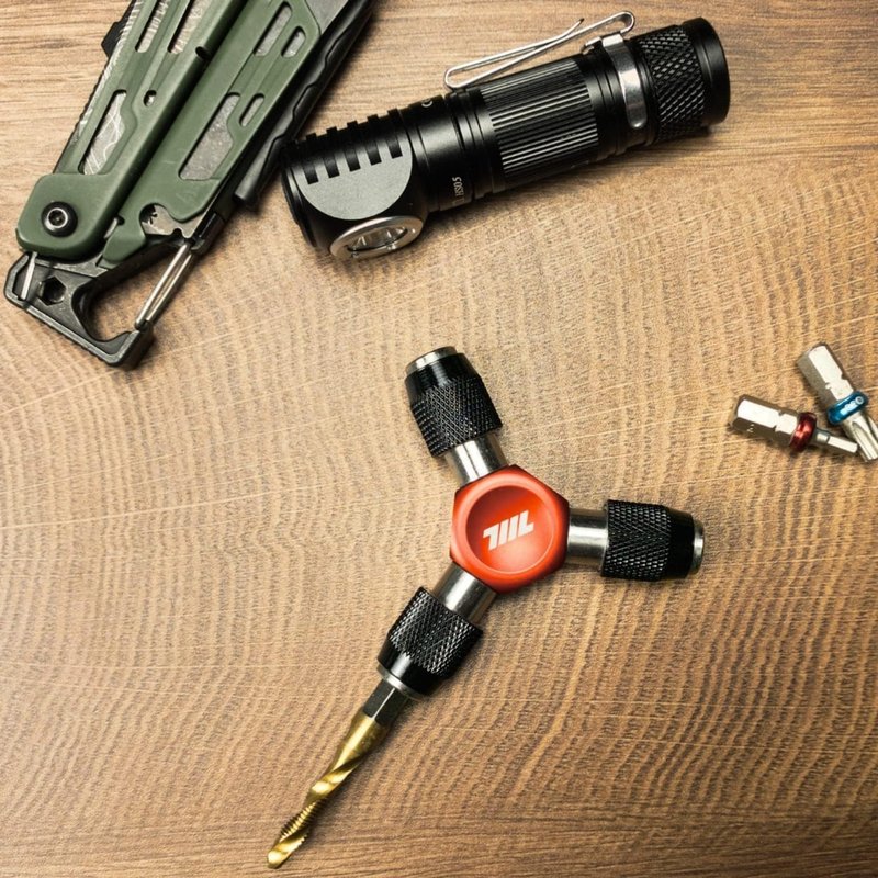 711L EDC Y Driver I Three Way 1/4" Hex Bit Driver I Y Type Hex Socket Wrench I Compact Motorcycle Bicycle Bike Tool (RED)