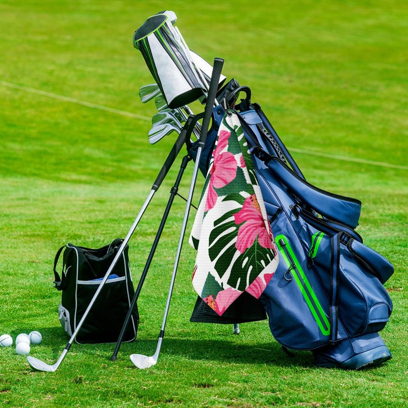BEITUOLA Tropical Floral Golf Towel 2 Packs for Golf Bags Men Women Hawaiian Plants Pink Hibiscus Flowers Microfiber Waffle Towel with Clip Funny Golf Gift Accessories