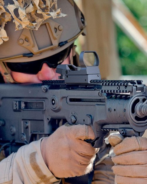 EZshoot Red Green Dot Sight - Holographic Reflex Scope with 4 Adjustable Reticles & 20mm Rail Mount
