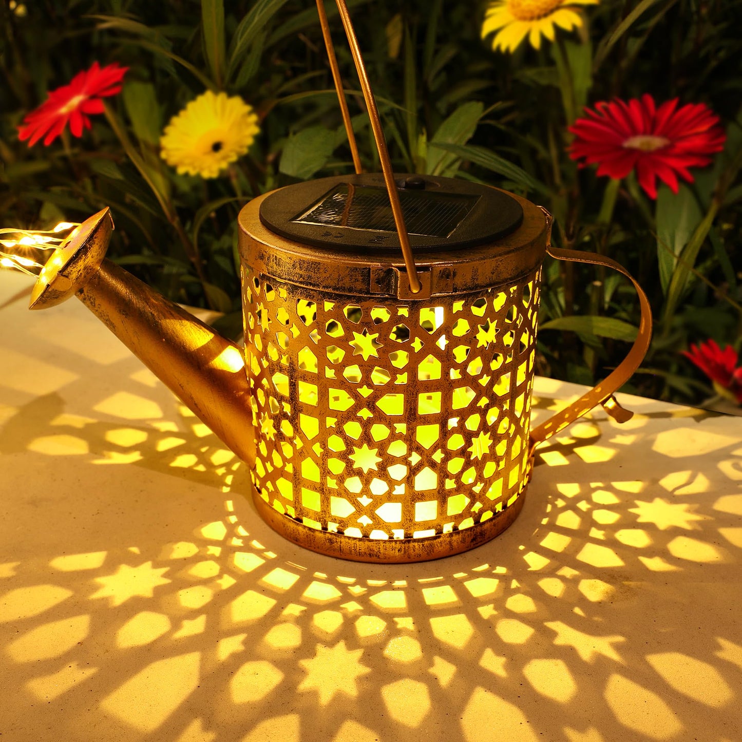 Solar Watering Can Lights Waterproof, Solar Lights Outdoor Decorative Garden Decor Metal Hanging Lights for Outside Patio Pathway Yard, Christmas Birthday Gardening Gifts