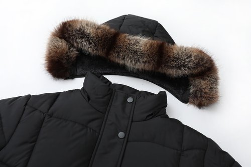 GOLDLADIES Women's Long Winter Puffer Coat Waterproof Jacket Thickened Down Alternative Parka with Detachable Hood