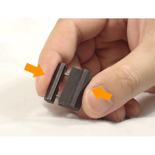 UTG .22/Airgun to Picatinny/Weaver Low Pro Snap-in Adaptor , Black