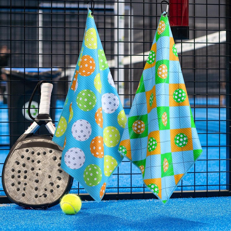 Windkream 4 Pcs Soft Dinkball Towels 15 x 17 Inch Sweat Absorbent Fast Drying Towels with Clip Tennis for Men Women Dinkball Gifts