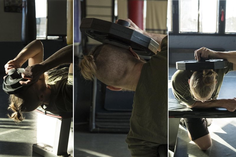 The Strong Neck - Neck STRENGTHENING Device - Neck Resistance Training - Neck Weight Lifting - Neck Toning - jawline - Cervical Trainer pad Neck Strengthener Harness
