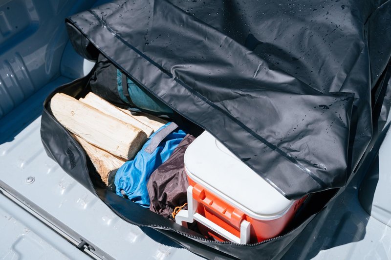 SENYAZON Truck Bed Cargo Bag, Waterproof Pickup Bed Storage, Vehicle Soft-Shell Cargo Carriers, 26 Cubic Feet (51''x40''x22'') Heavy Duty Cargo Bag with 4 Adjustable Bungee Cords