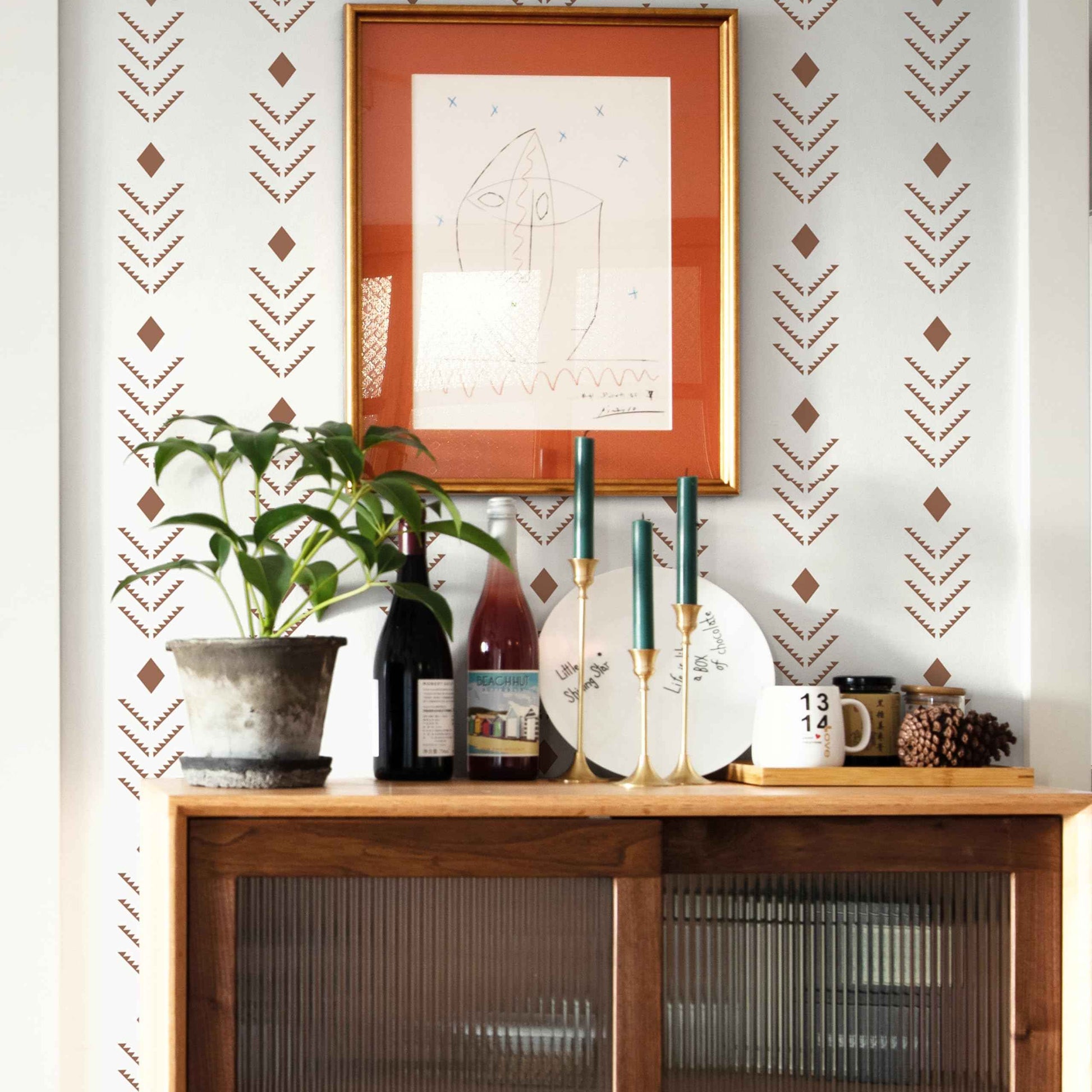 Ismoon Geometric Peel and Stick Wallpaper, Beige Geometric Contact Paper Modern Red Arrowhead Wall Paper Removable Self Adhesive for Shelves Pre-Pasted Roll 16.1x196in