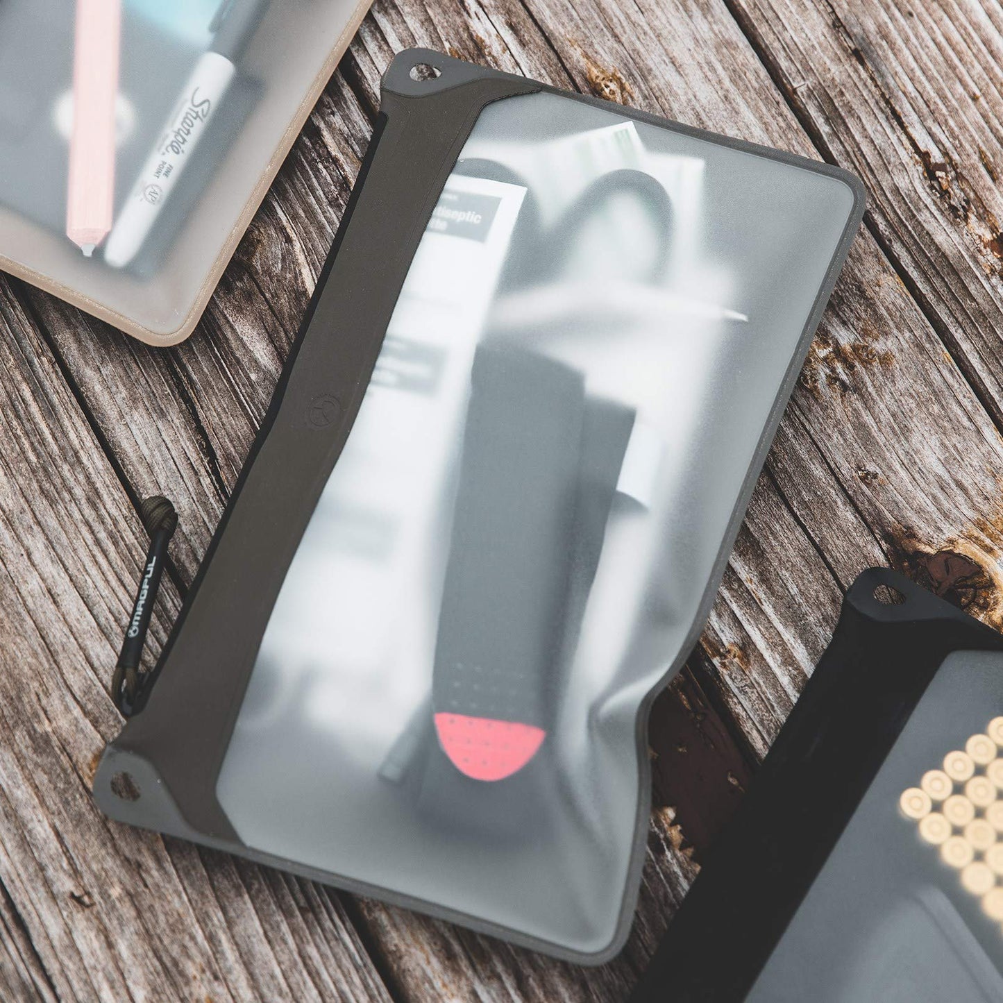 Magpul DAKA Window Pouch Zippered Tactical Range Tool and Gear Bag, Flat Dark Earth, Medium