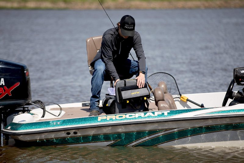 Plano Z-Series 3700 Tackle Bag, Gray, PVC Fabric with Waterproof and Non-Skid Base, Includes 2 3700 StowAway Utility Boxes, Soft Fishing Tackle Storage Bag