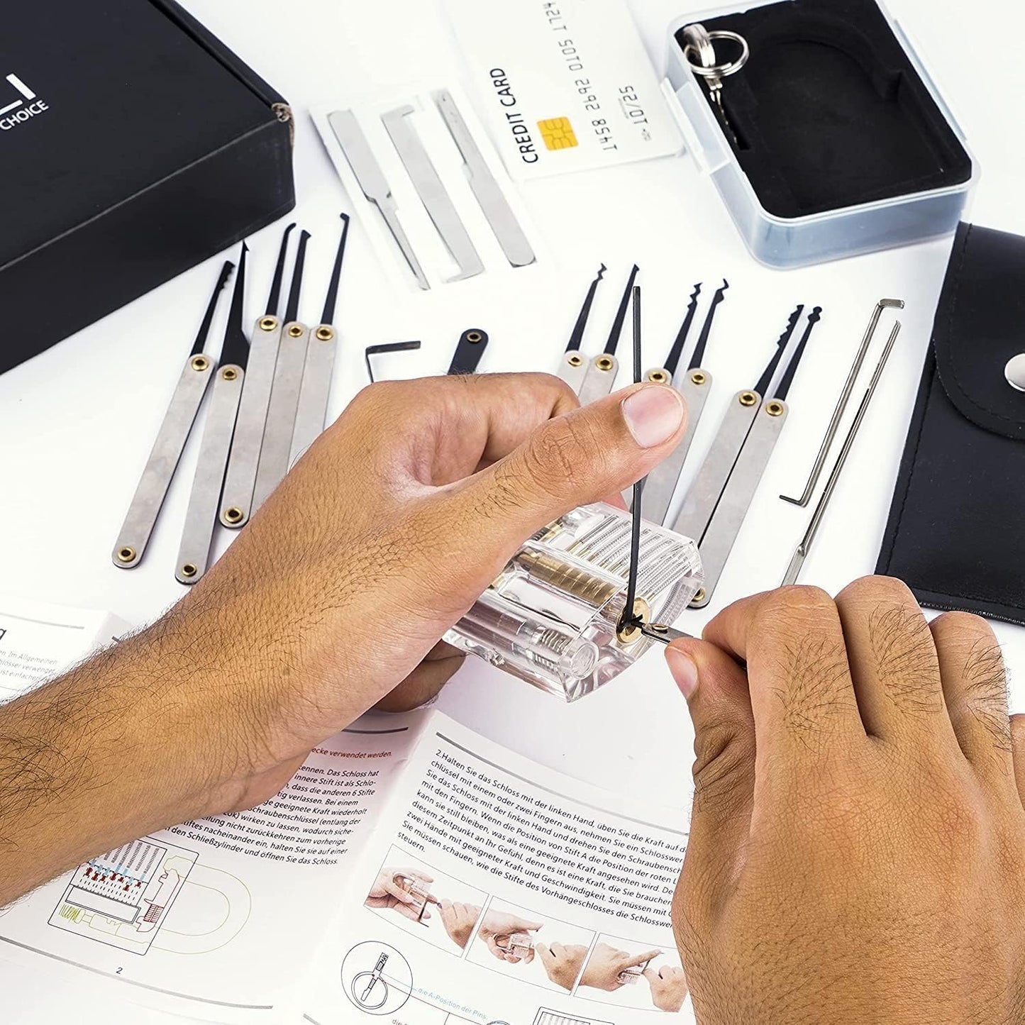 Swinging Doors Padlock Lock Set with Keys Outdoor Solid Brass Keyed Waterproof Lock Kit with Keys Pick for Shed, Gate Set, School Gym Locker, Fence, Toolbox, Hasp Storage Picking KHNB-39851