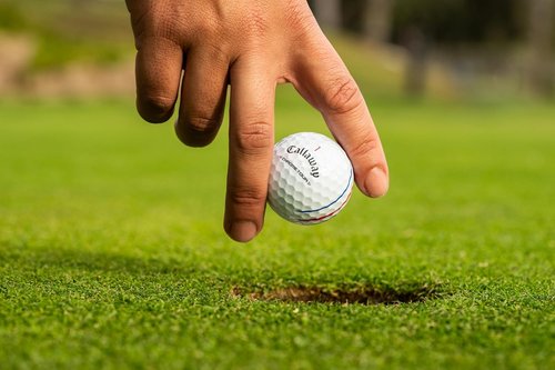 Callaway Golf Chrome Tour Golf Balls - Premium Performance | Enhanced Distance & Control