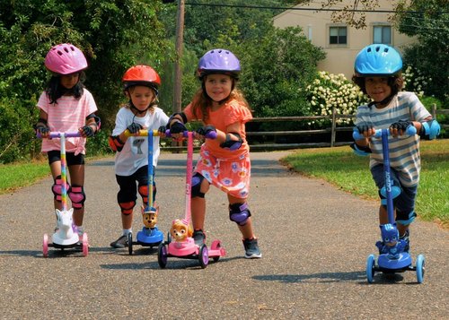 Self Balancing Kick Scooter Toddler Scooter & Kids Scooter, Extra Wide Deck, 3 Wheel Platform, Foot Activated Brake, 75 lbs Limit, Kids & Toddlers Girls or Boys, for Ages 3 and Up