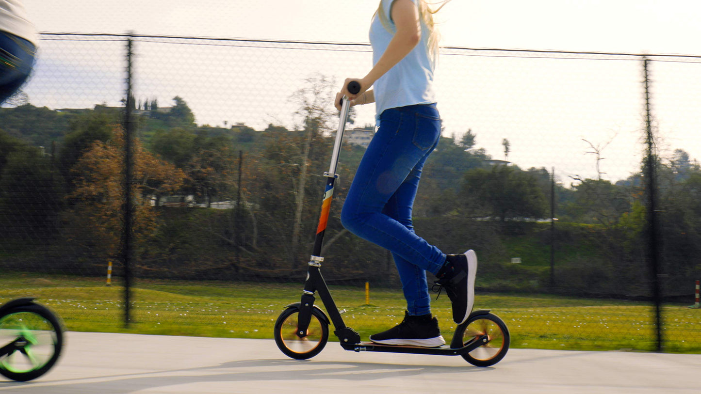 Razor A5 Lux Kick Scooter for Kids Ages 8+ - 8" Urethane Wheels, Aluminum Frame, Anodized Finish Featuring Bold Colors and Graphics, For Riders up to 220 lbs