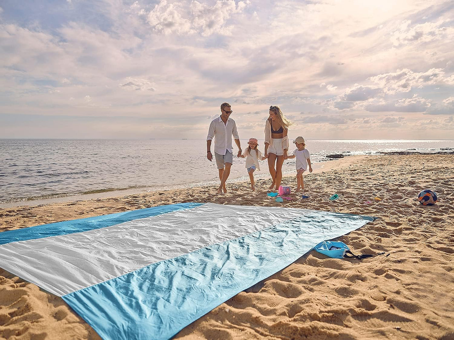 WEKAPO Beach Blanket - Sandproof Waterproof Extra Large Mat | Quick Drying for Camping, Picnic, and Vacation