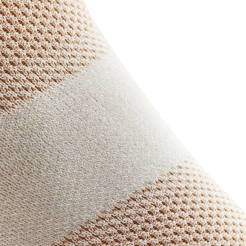 Bauerfeind Outdoor Knee Support, Unisex Knee Brace for Hiking, Walking, and Running, Sandstone-Orange, M