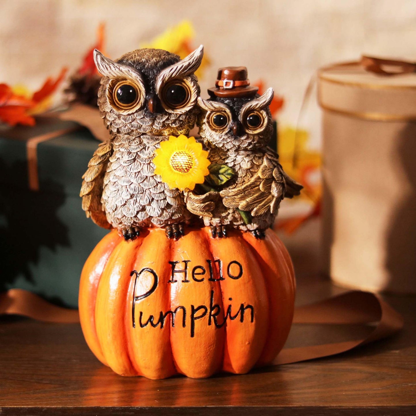 TERESA'S COLLECTIONS Fall Decor, Fall Owl Decor, Owl Perch on Pumpkin with Solar Light, Outdoor Fall Decor Waterproof Resin, Fall Gifts Outdoor/Indoor, 7.1"