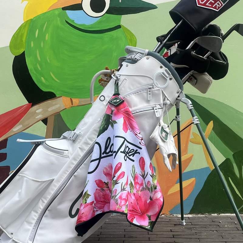 Swig Sip Premium Magnetic Golf Towel - Fast Drying, Easy Clean, Soft Waffle Weave Towel for Men & Women - 18x18inches,with Magnet for Golf Carts & Clubs - Ideal for Golfers (Flowers, 16 * 24 inches)