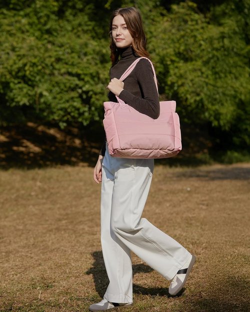BAGSMART Tote Bag for Women - Lightweight Puffy Shoulder Handbag with Compartments for Travel & Work