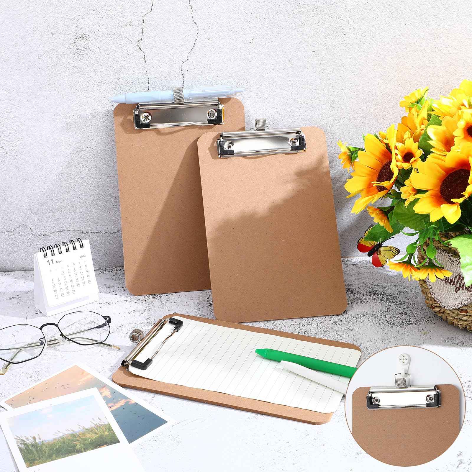 Sabary 24 Pack Mini Clipboards Bulk with Pen Holder 6x9 Small A5 Memo Size Clipboards Wood Note Boards Heavy Duty Hardboard Check Presenters for Restaurant Office Business Supplies (Pen Not Included)