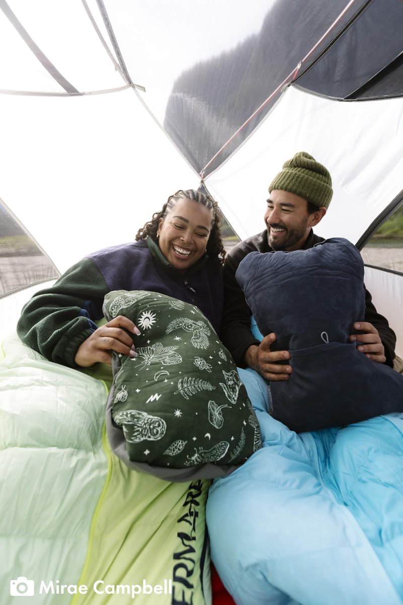 Therm-a-Rest Compressible Cinch Camping and Backpacking Pillow, Regular - 14 x 18 Inch, Woodland