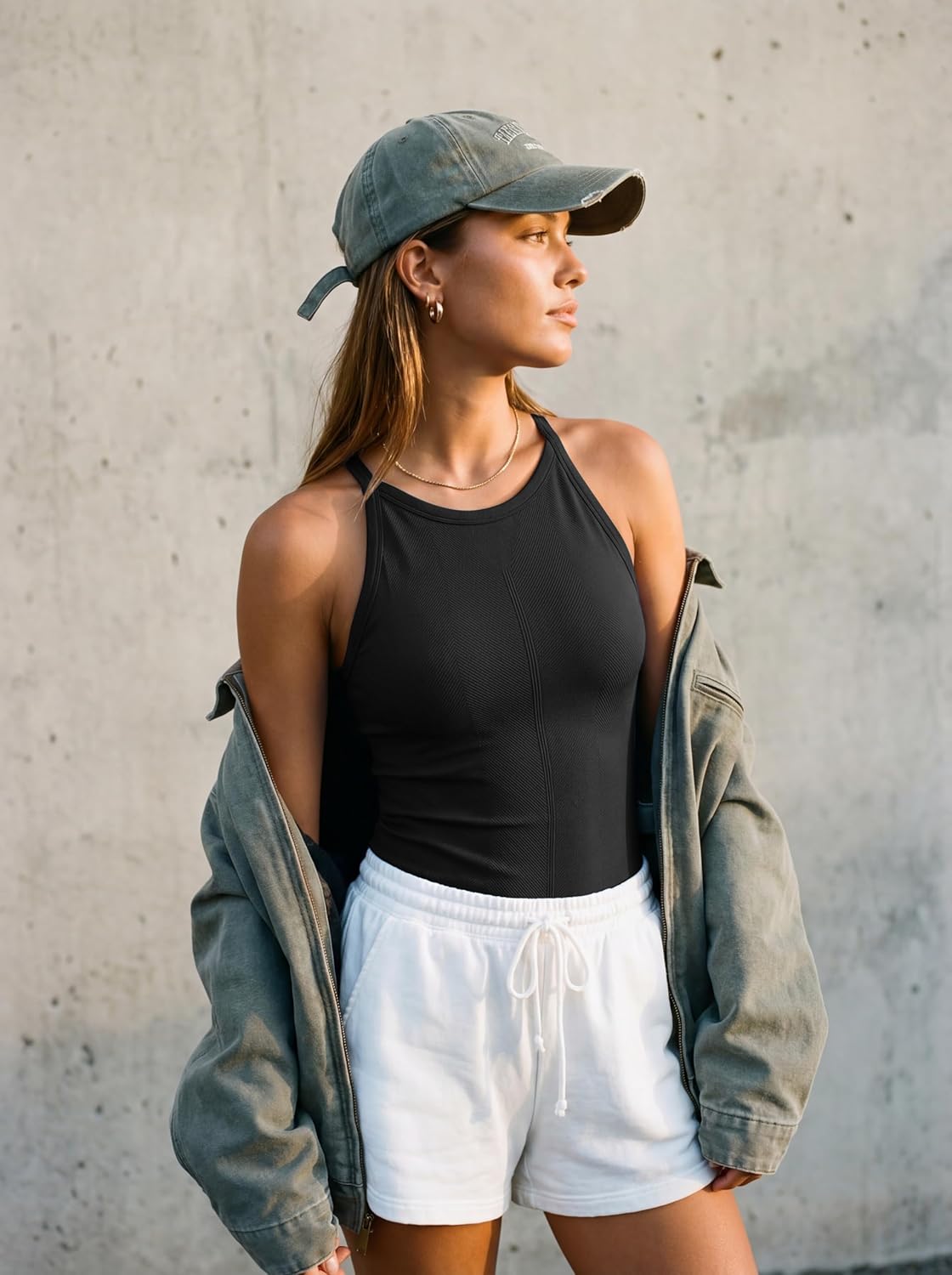 ATTRACO Women's Workout Tank Top - Built-In Bra, Seamless Ribbed Design | Athletic Camisole, Crew Neck
