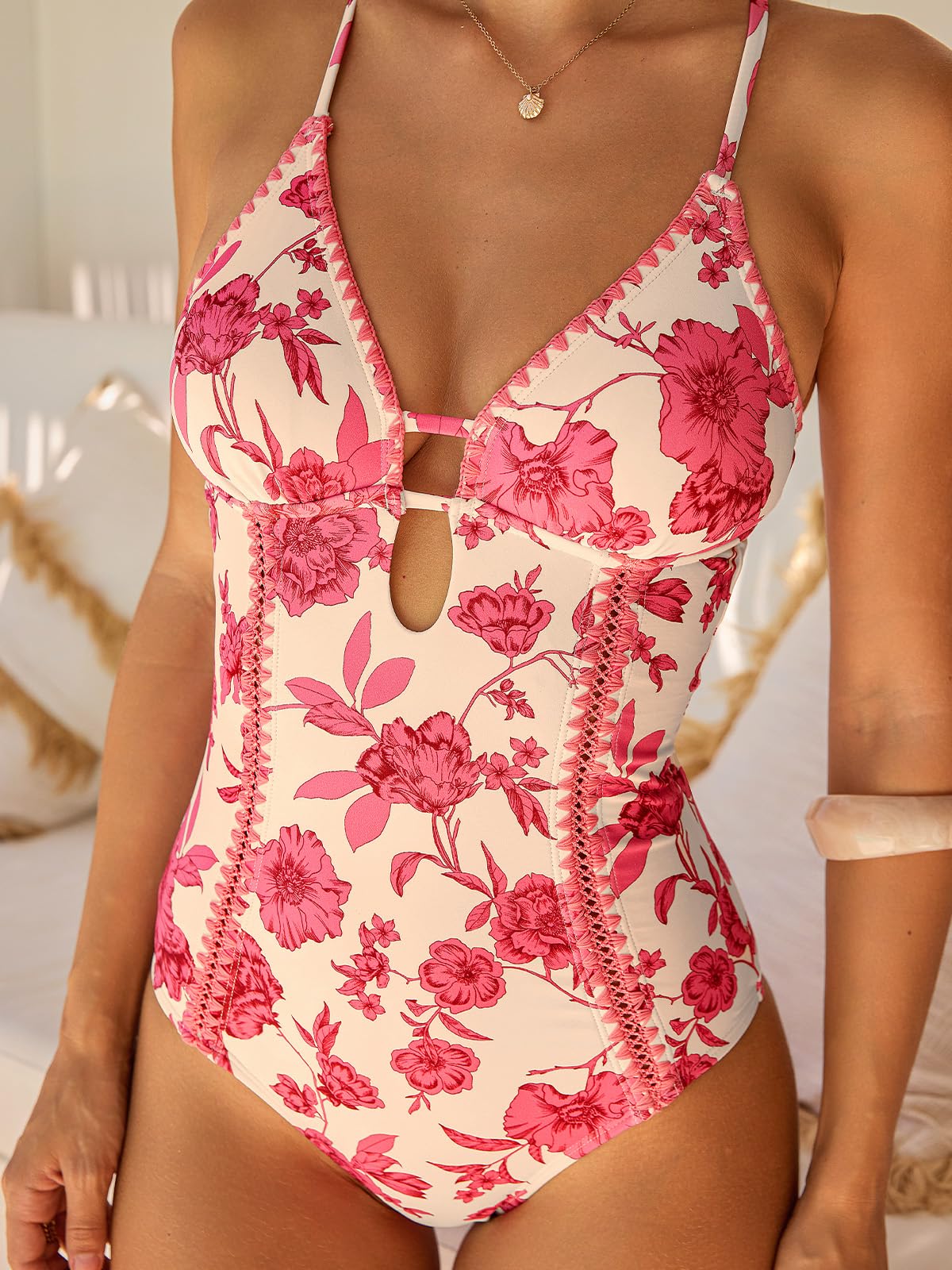 CUPSHE Women's One Piece Swimsuit Plunging V Neck Shell Stitch Bathing Suit Self Tie Adjustable Cutouts Swimwear, M Pink/Floral