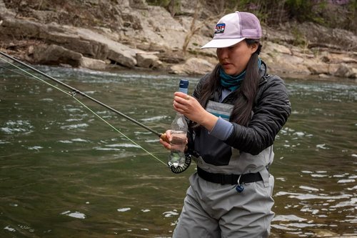 LifeStraw Peak Series - Solo Personal Water Filter for Hiking & Camping | Removes Bacteria & Microplastics, Pink Lemonade