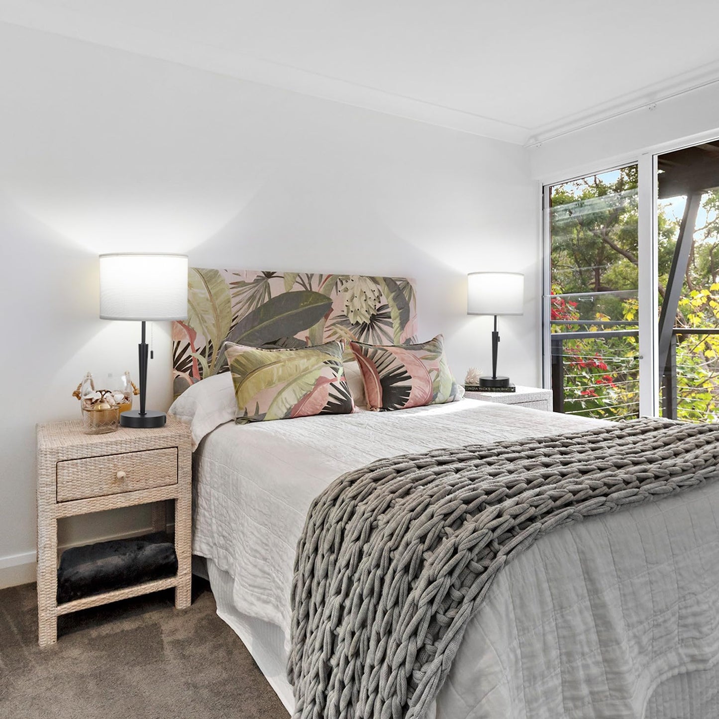 GGOYING Set of 2 Nightstand Lamp,Pull Chain Bedside Table Lamp with USB C+A Charging Ports,5000K LED Bulbs,White Fabric Lampshade for Bedroom,Livingroom