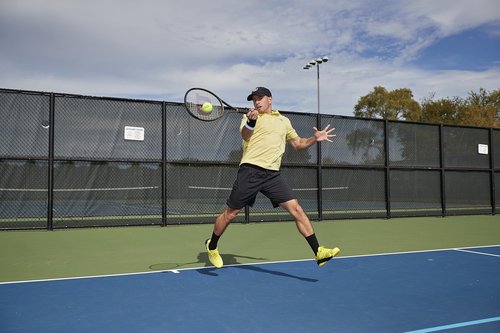 WILSON Triniti Pro Tennis Balls - 3 Balls, Yellow