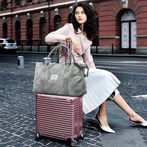 HYC00 Travel Duffel Bag - Stylish Carry-On Overnight Weekender for Women | Sports Tote with Wet Pocket