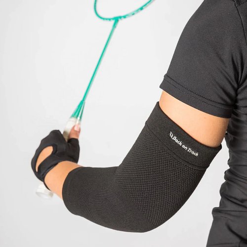 Back on Track Physio Elbow Brace 4-Way Stretch 1207 with Welltex Technology, Black, Large