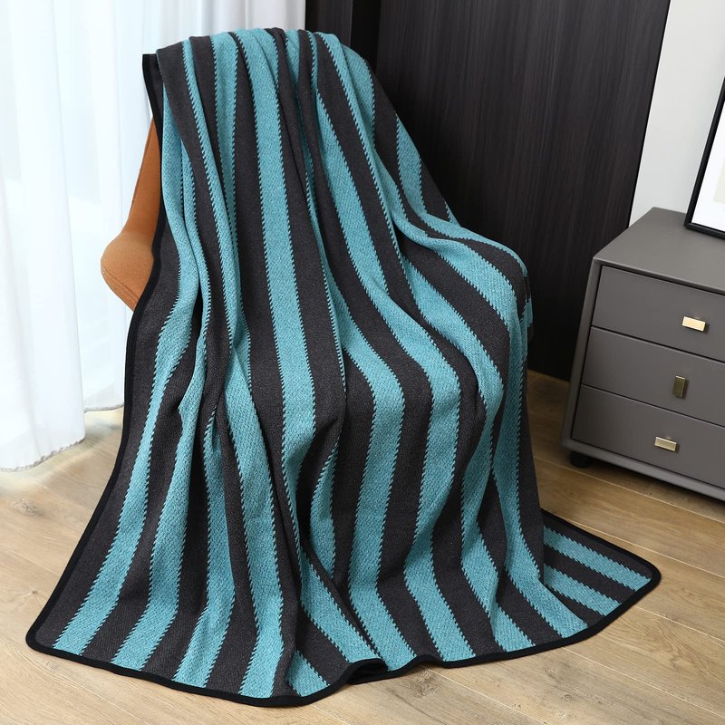 PuTian Merino Wool Blanket - Large Warm Soft Washable Camp Blanket Throw for Bed Couch Camping Outdoor Travel Emergency, Brown Geometry