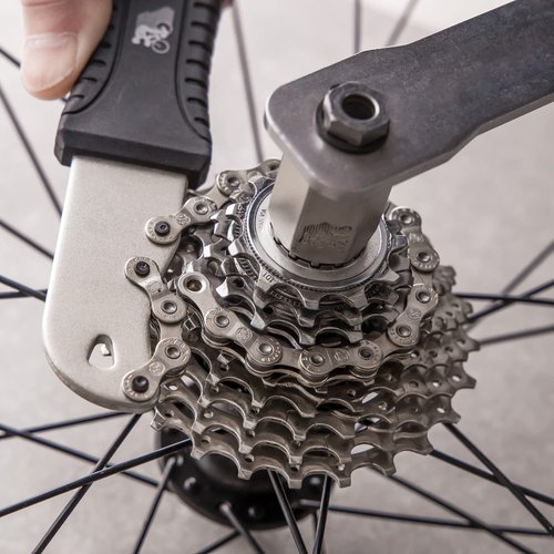 BikeHand 2 in 1 Bicycle Cassette Removal Installation Tool Kit with 15mm Pedal Wrench - Chain Whip and Lockring Tool - Compatible with Shimano Sram HG System 7-12 Speed