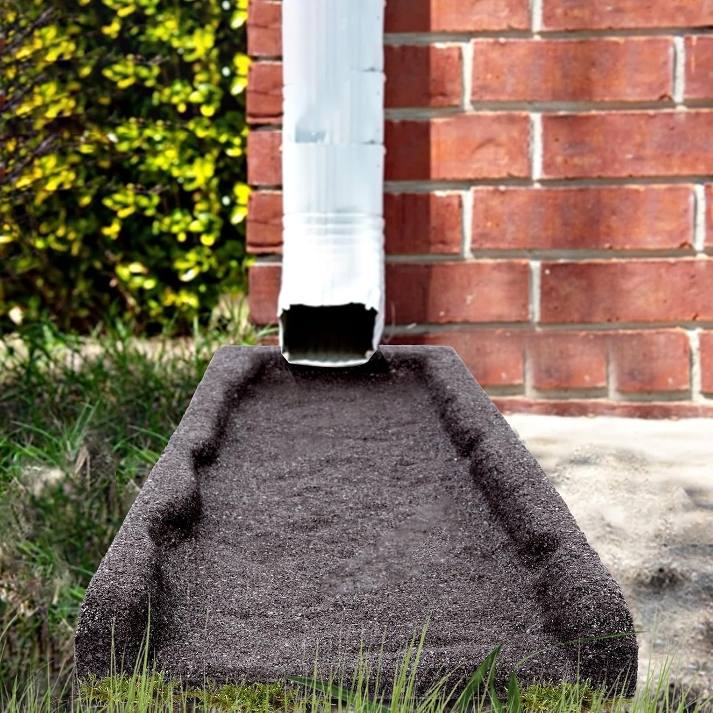 Rubber Downspout Splash Block - 2 Pack Rain Gutter Drain Trays in Gray