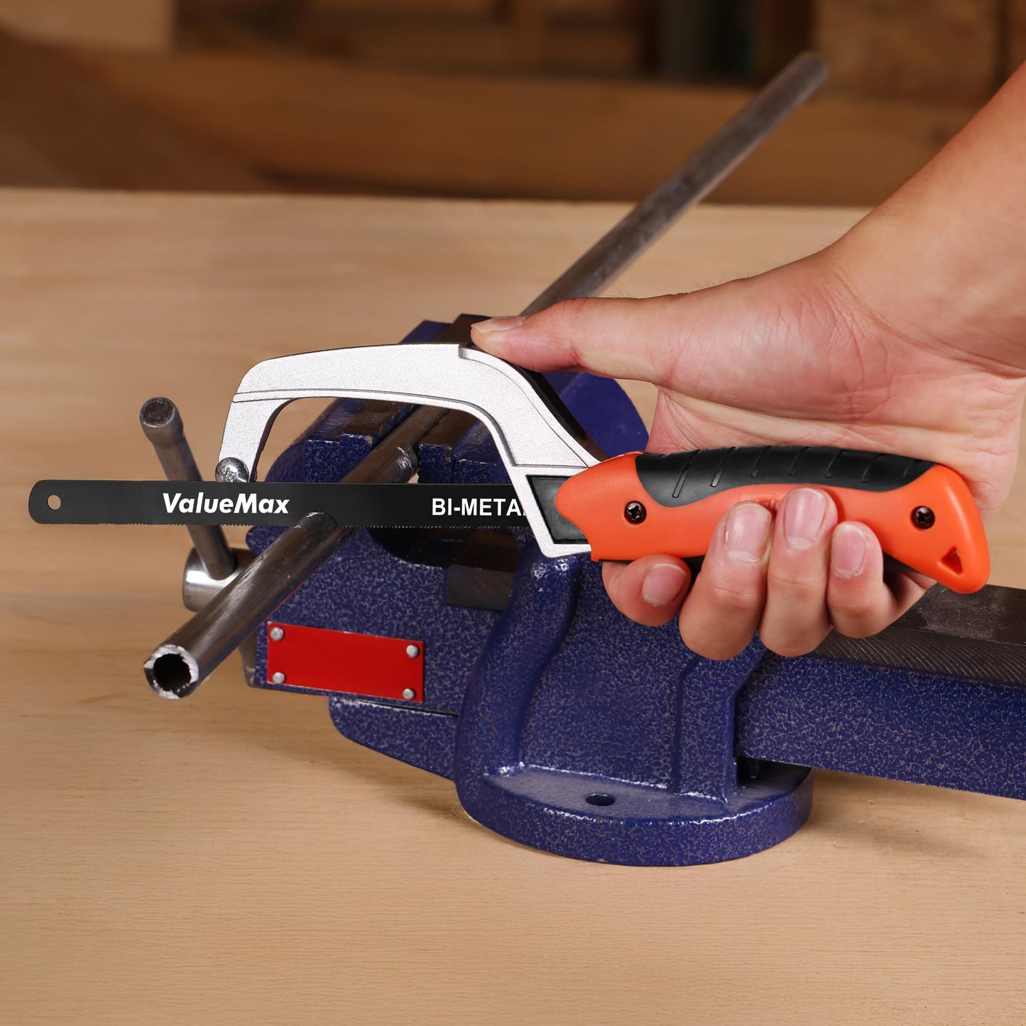 ValueMax Hacksaw, Mini Metal Saw with Extra 1 Piece Bi-Metal 10 Inch Blade, Aluminum Small Hack Saw for Wood Plastic